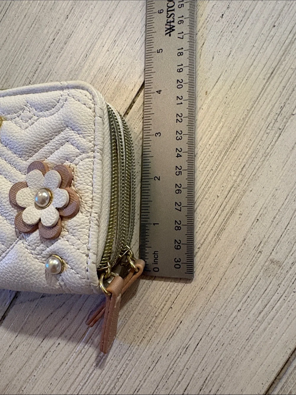 Betsey Johnson White Quilted Wristlet Wallet with Cream Floral Accents